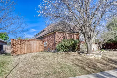 6911 Bradford Estates Drive, Sachse, TX 75048 - Photo 3