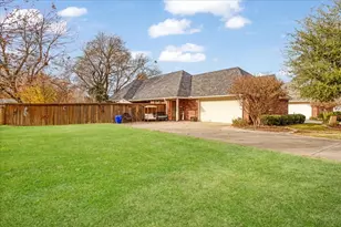 2700 Rex Cruse Dr, Sherman, TX 75092 - Photo 1