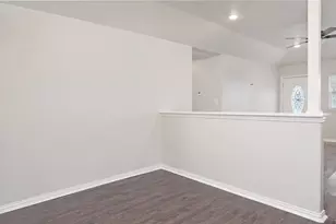 6800 Wallis Rd, Lake Worth, TX 76135 - Photo 11