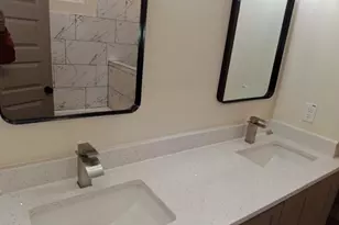 1401 Marshall St, Greenville, TX 75401 - Photo 9