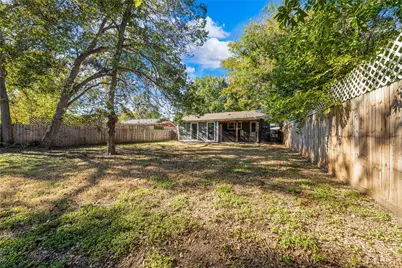 3100 Colonial Avenue, Waco, TX 76707 - Photo 37