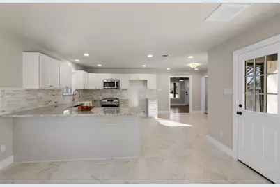 5601 Fursman Avenue, Fort Worth, TX 76114 - Photo 33