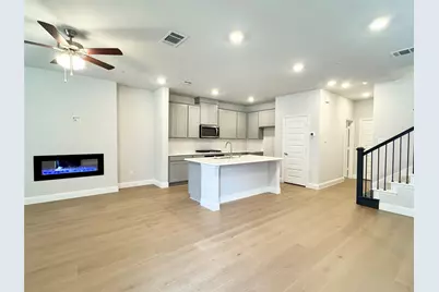 7830 Bayside Drive, Rowlett, TX 75088 - Photo 3