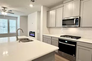 7830 Bayside Dr, Rowlett, TX 75088 - Photo 7