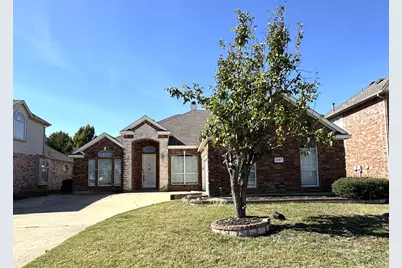 5287 W Cove Way, Grand Prairie, TX 75052 - Photo 1