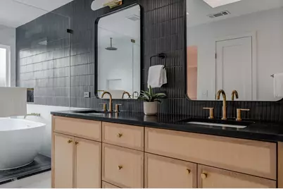 6423 Wrenwood Drive, Dallas, TX 75252 - Photo 19