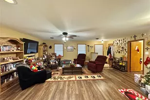 6989 W Fm 922, Era, TX 76238 - Photo 3