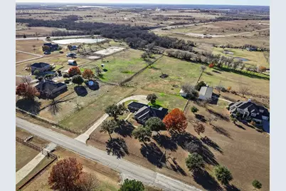 14617 Meadowland Circle, Newark, TX 76071 - Photo 1