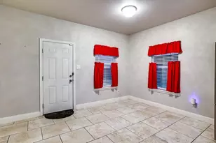 3233 Washington St, Greenville, TX 75401 - Photo 13