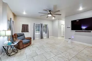 3233 Washington St, Greenville, TX 75401 - Photo 7