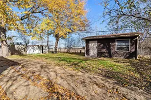 3002 Elm Park, Richland Hills, TX 76118 - Photo 23