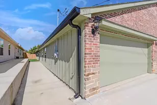 2310 Dalworth St, Grand Prairie, TX 75050 - Photo 1