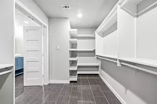 8911 Diceman Dr, Dallas, TX 75218 - Photo 21