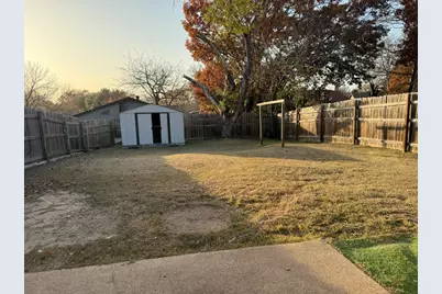 707 Southwood Circle, Duncanville, TX 75137 - Photo 5