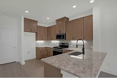 2549 Huxley Mews, Allen, TX 75013 - Photo 5