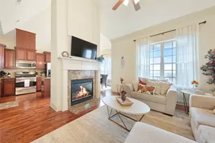 571 Rockingham Dr, Irving, TX 75063 - Photo 3