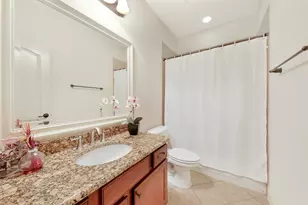 571 Rockingham Dr, Irving, TX 75063 - Photo 13