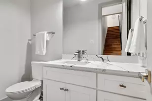 5726 Oram St, Dallas, TX 75206 - Photo 11