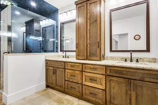 102 Shadywood Pl, Enchanted Oaks, TX 75156 - Photo 7