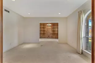 3210 Russwood Ln, Garland, TX 75044 - Photo 9