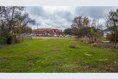 1959 E Ann Arbor Avenue, Dallas, TX 75216 - Photo 3