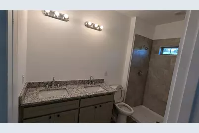 117 Brittons Lane, Runaway Bay, TX 76426 - Photo 9