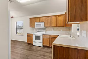 10148 Barton Creek Dr, Waco, TX 76708 - Photo 13