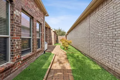 9938 Bell Rock Road, Frisco, TX 75035 - Photo 23