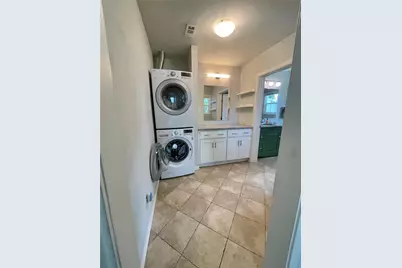 3905 Pershing Avenue, Fort Worth, TX 76107 - Photo 13