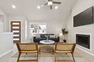 2902 Lancer Ln, Garland, TX 75044 - Photo 5