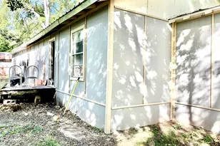 129&131 N Dunbar Ln, Emory, TX 75440 - Photo 13