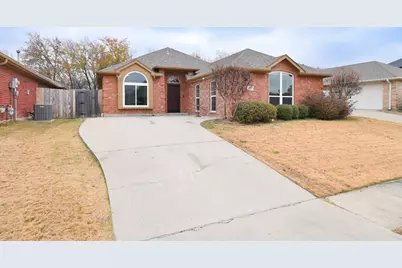 1849 Carver Drive, Carrollton, TX 75010 - Photo 3