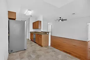 721 Somerset Dr, Cedar Hill, TX 75104 - Photo 7