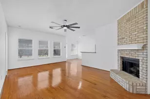 721 Somerset Dr, Cedar Hill, TX 75104 - Photo 5