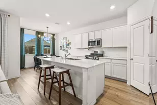 1733 Lake Grove Dr, Little Elm, TX 75068 - Photo 5