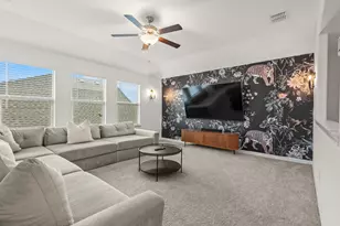 1733 Lake Grove Dr, Little Elm, TX 75068 - Photo 9