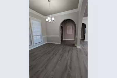 302 S Cedar Ridge Circle, Robinson, TX 76706 - Photo 7