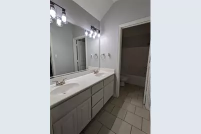 302 S Cedar Ridge Circle, Robinson, TX 76706 - Photo 19