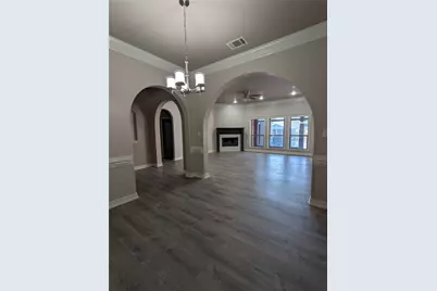 302 S Cedar Ridge Circle, Robinson, TX 76706 - Photo 3