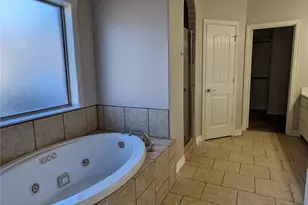 302 S Cedar Ridge Cir, Robinson, TX 76706 - Photo 13