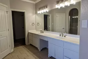 302 S Cedar Ridge Cir, Robinson, TX 76706 - Photo 15