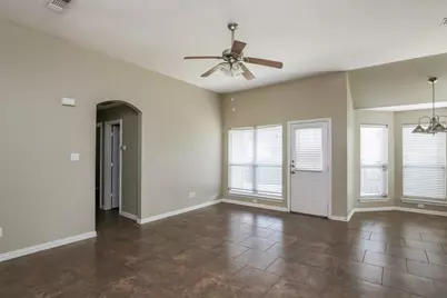 125 Currie Court, Crowley, TX 76036 - Photo 3