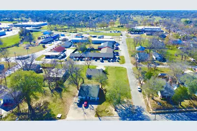 1112 N Beaton Street, Corsicana, TX 75110 - Photo 5