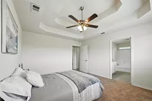 5007 Creek Crossing Dr, Greenville, TX 75402 - Photo 9