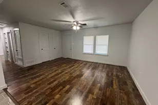 309 Hillcrest St, Mansfield, TX 76063 - Photo 3