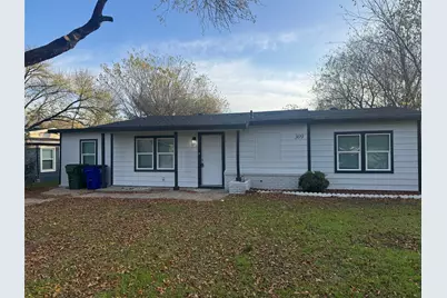309 Hillcrest Street, Mansfield, TX 76063 - Photo 1
