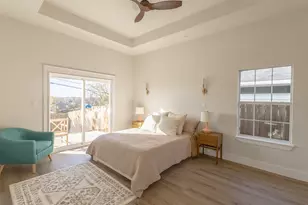 5221 Farnsworth Ave, Fort Worth, TX 76107 - Photo 9