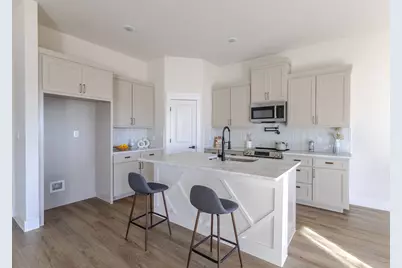 5221 Farnsworth Avenue, Fort Worth, TX 76107 - Photo 3