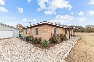 179 Hcr 2116, Whitney, TX 76692 - Photo 11