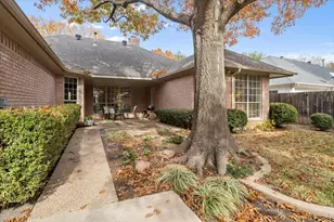 2833 Manorwood Trail, Fort Worth, TX 76109 - Photo 33